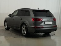 Audi Q7  3.0 TDI 