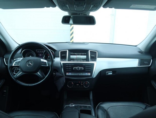 Mercedes-Benz ML  ML 350 BlueTEC 