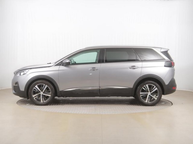 Peugeot 5008  PureTech 130 Allure