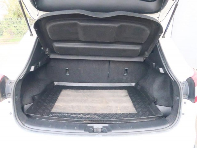 Nissan Qashqai  1.2 DIG-T 