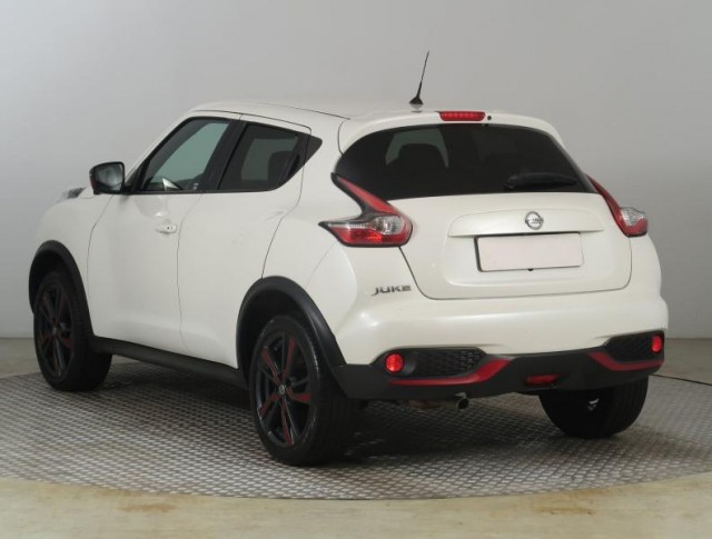 Nissan Juke  1.6 i 