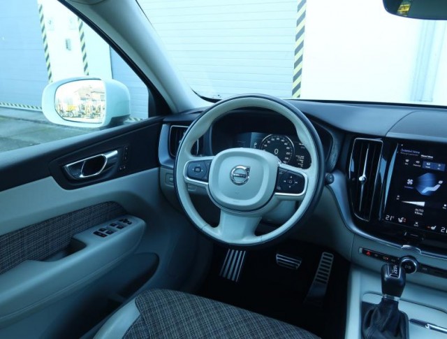 Volvo XC60  D4 