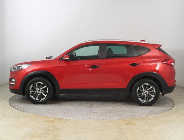 Hyundai Tucson  1.7 CRDi 