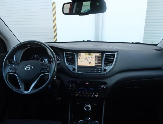 Hyundai Tucson  1.7 CRDi 