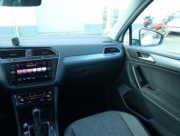 Volkswagen Tiguan  1.5 TSI 