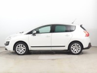 Peugeot 3008  Hybrid4 