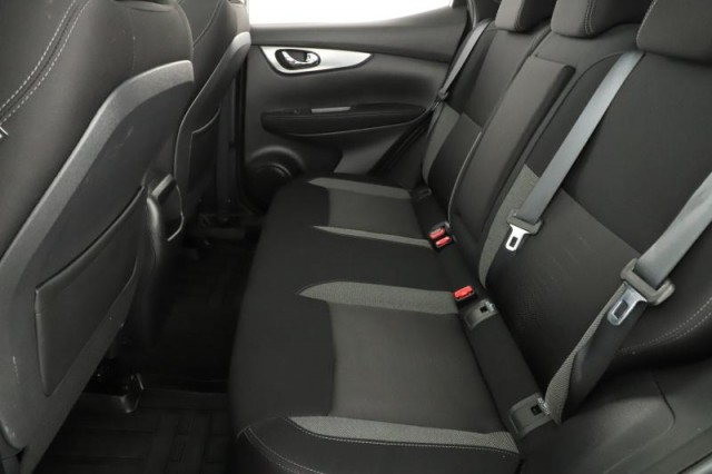 Nissan Qashqai  1.2 DIG-T 