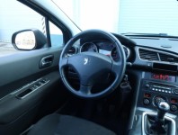 Peugeot 3008  1.6 VTi 