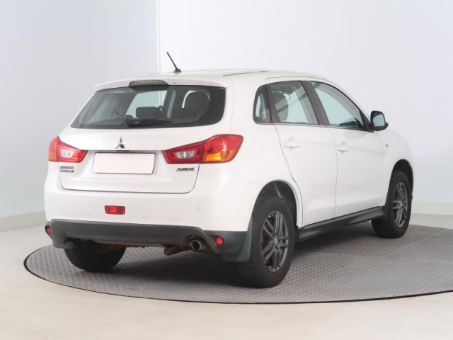 Mitsubishi ASX  1.6 MIVEC Invite