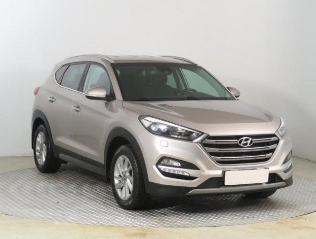 Hyundai Tucson  2.0 CRDi 