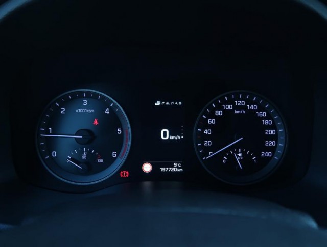 Hyundai Tucson  2.0 CRDi 