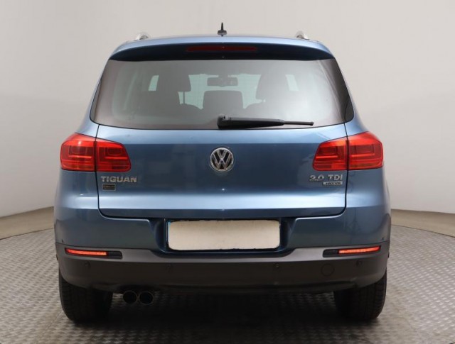 Volkswagen Tiguan  2.0 TDI 