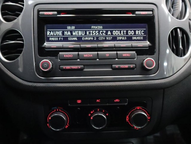 Volkswagen Tiguan  2.0 TDI 