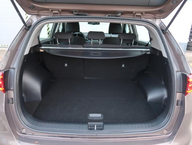 Kia Sportage  1.6 GDI 