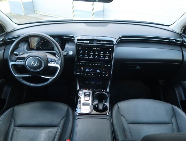 Hyundai Tucson  1.6 T-GDI HEV 