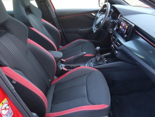 Škoda Kamiq  1.0 TSI Monte Carlo