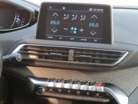 Peugeot 3008  2.0 BlueHDi 
