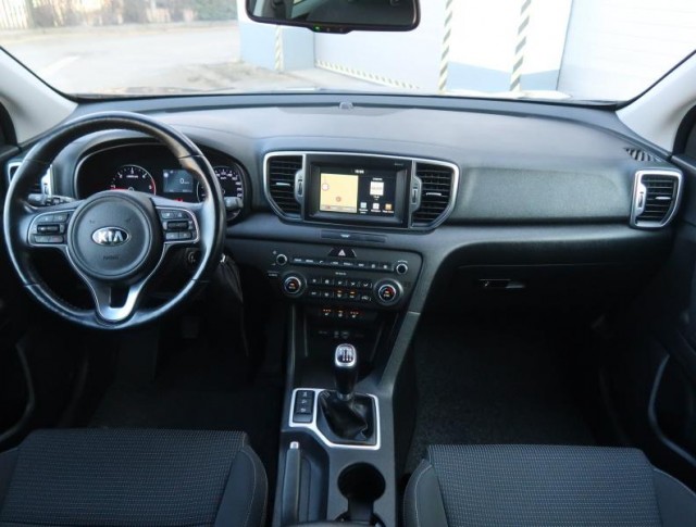 Kia Sportage  2.0 CRDi 