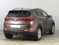 Kia Sportage  2.0 CRDi 