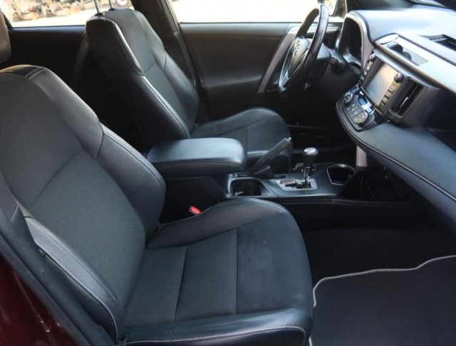 Toyota RAV 4  2.5 Hybrid 