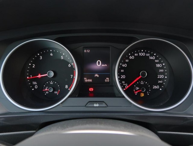Volkswagen Tiguan  1.5 TSI 