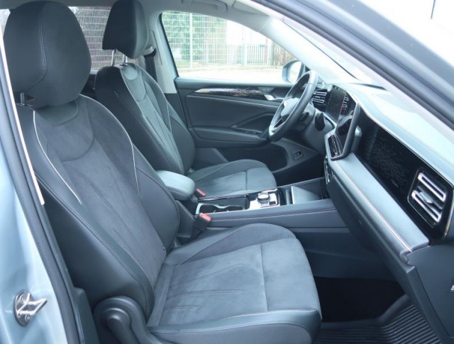 Volkswagen Tiguan  1.5 eTSI Elegance