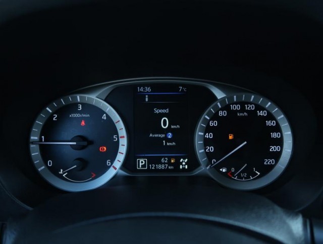 Nissan Navara  2.3 dCi 