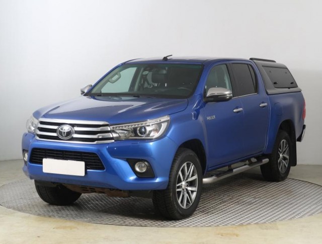 Toyota Hilux  2.4 D-4D 