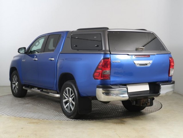 Toyota Hilux  2.4 D-4D 