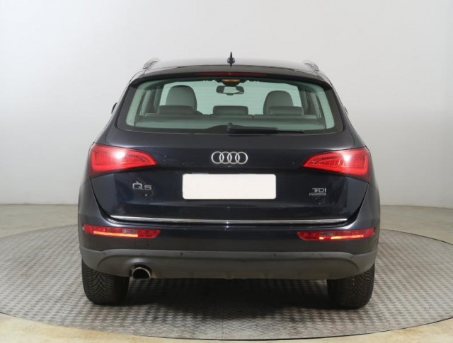 Audi Q5  2.0 TDI design