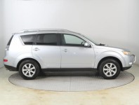 Mitsubishi Outlander  2.2 DI-D 