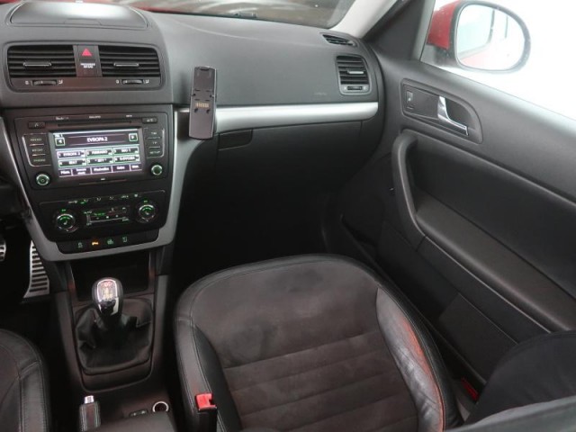 Škoda Yeti  2.0 TDI Elegance