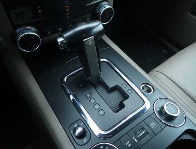 Volkswagen Touareg  3.0 V6 TDI 