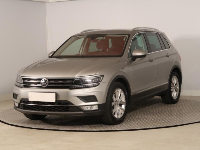 Volkswagen Tiguan  2.0 TDI 