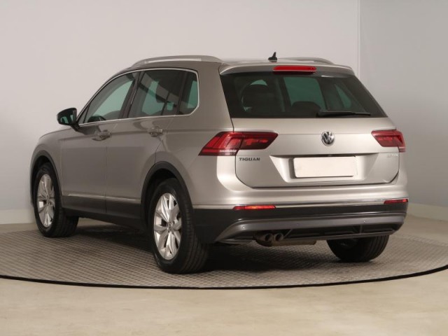 Volkswagen Tiguan  2.0 TDI 