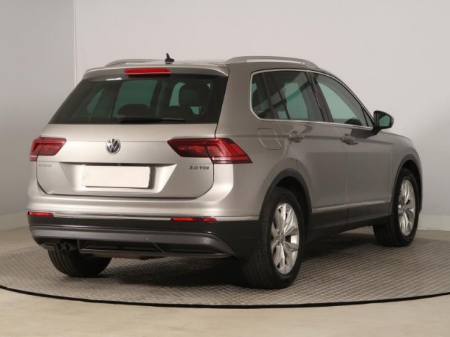 Volkswagen Tiguan  2.0 TDI 