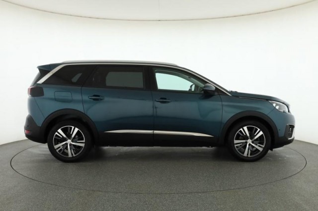 Peugeot 5008  PureTech 130 