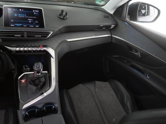 Peugeot 5008  1.6 BlueHDi Allure