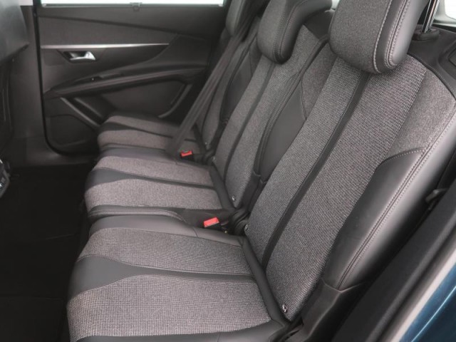 Peugeot 5008  1.6 BlueHDi Allure