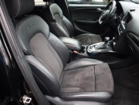 Audi Q5  3.0 TDI S line