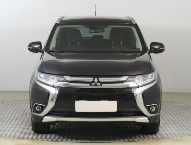 Mitsubishi Outlander  2.2 DI-D 