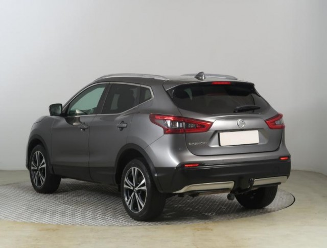 Nissan Qashqai  1.3 DIG-T Tekna