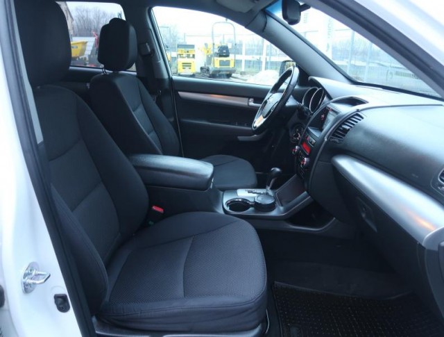 Kia Sorento  2.2 CRDi 