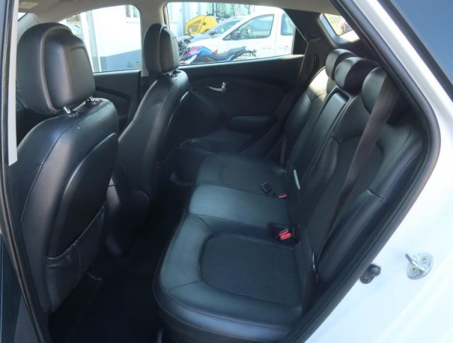 Hyundai ix35  1.7 CRDi Trikolor