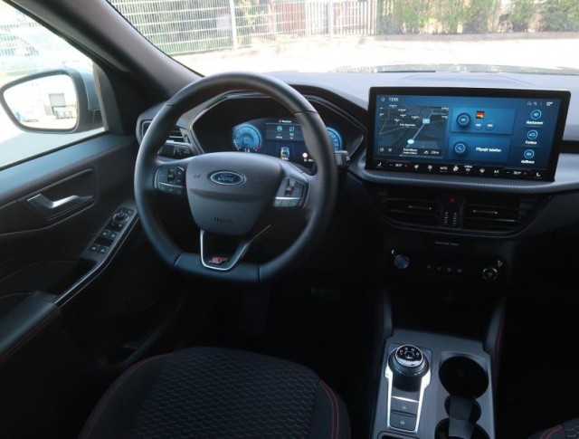 Ford Kuga  1.5 EcoBoost ST-Line