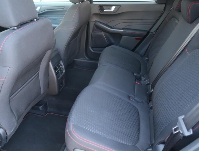 Ford Kuga  1.5 EcoBoost ST-Line