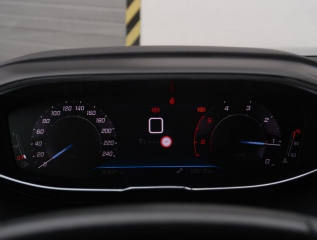 Peugeot 5008  1.5 BlueHDi 