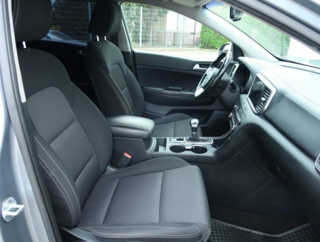 Kia Sportage  1.6 CRDi 