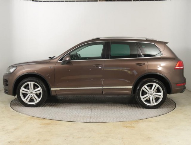 Volkswagen Touareg  3.0 TDI R-Line