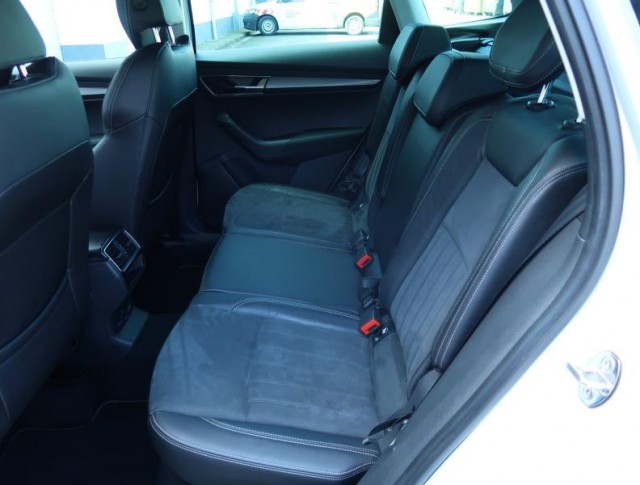 Škoda Karoq  1.6 TDI Style